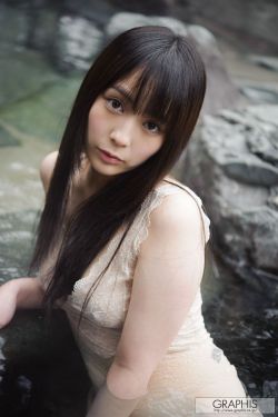 泽井芽衣