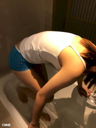 原神女性角色去内无布料xman图片详情介绍